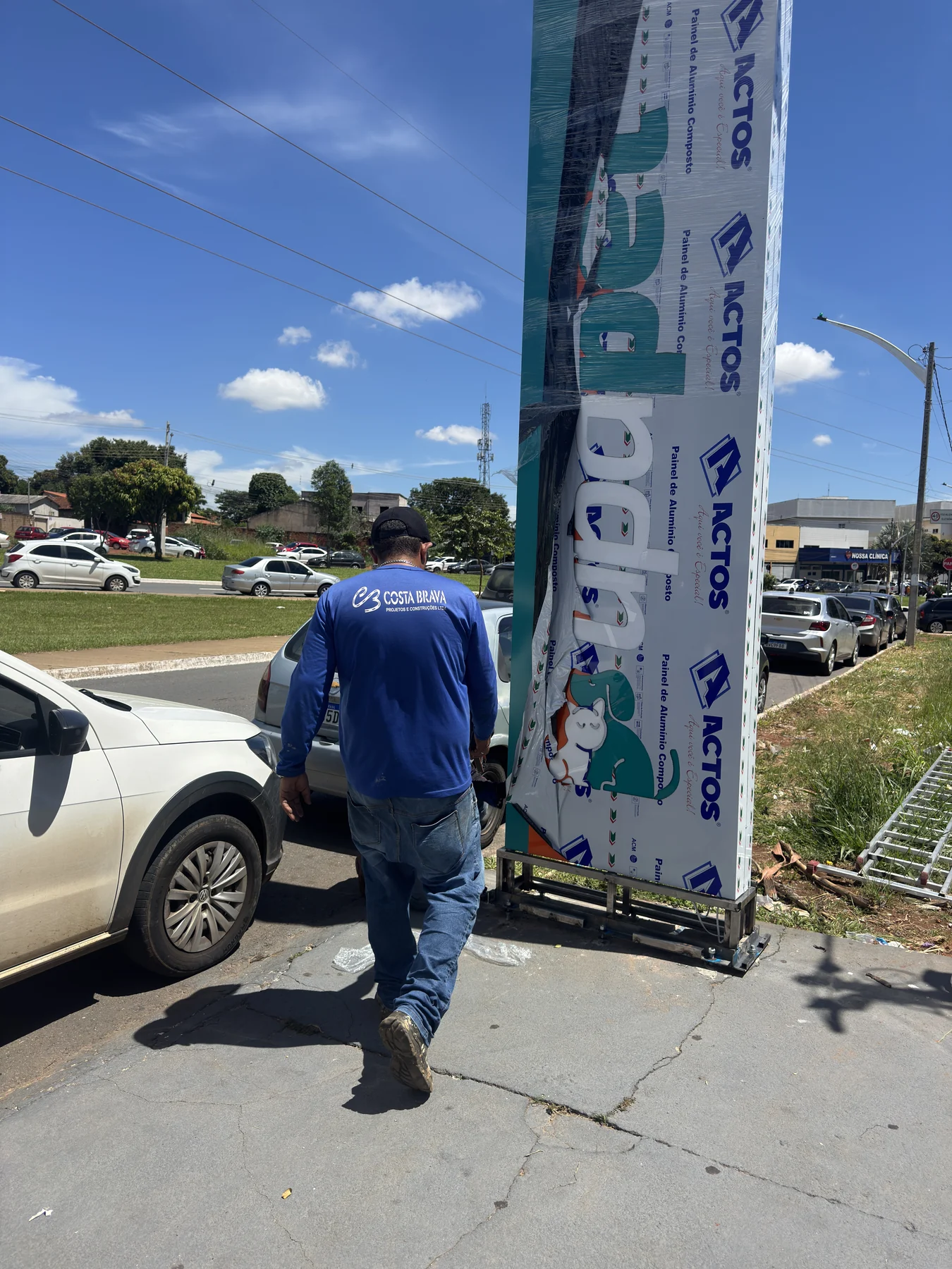 Instalação no local — acervo Varela