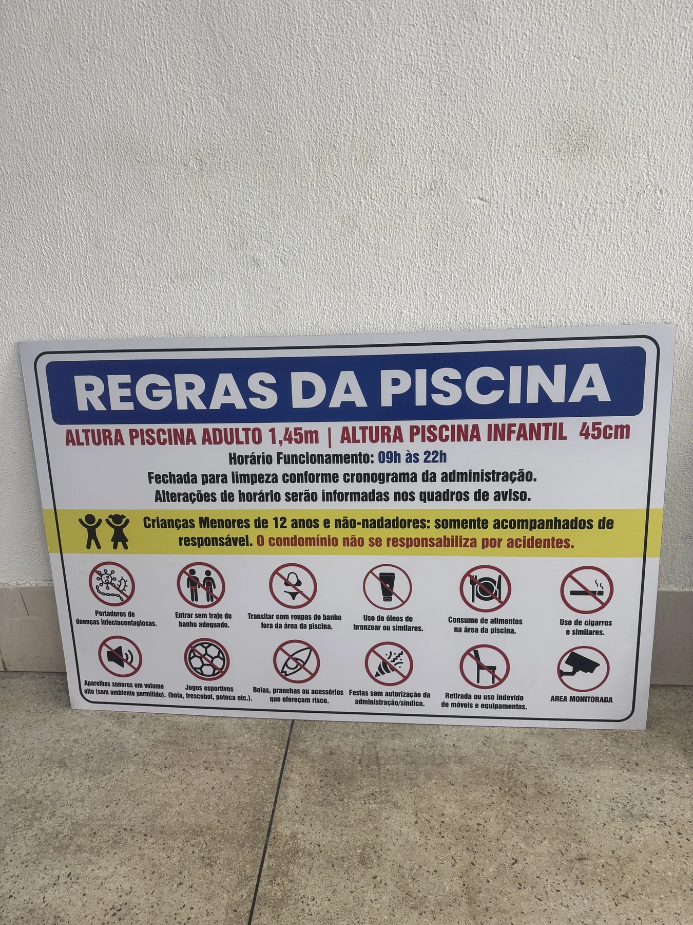 Referência visual: Regras da piscina